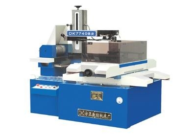 EDM 절단기 2kw Φ0.16mm - Φ0.22mm를 끈으로 엮는 높은 정밀도 CNC